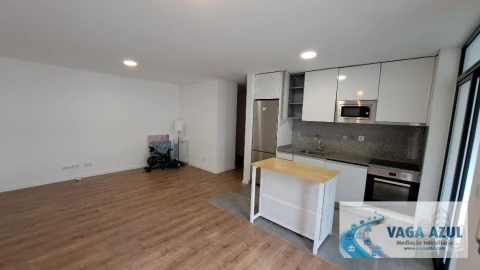 Apartamento T2 para Arrendamento em Ermesinde