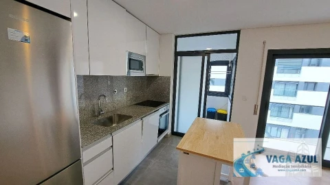Apartamento T2 para Arrendamento em Ermesinde