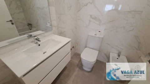 Apartamento T2 para Arrendamento em Ermesinde