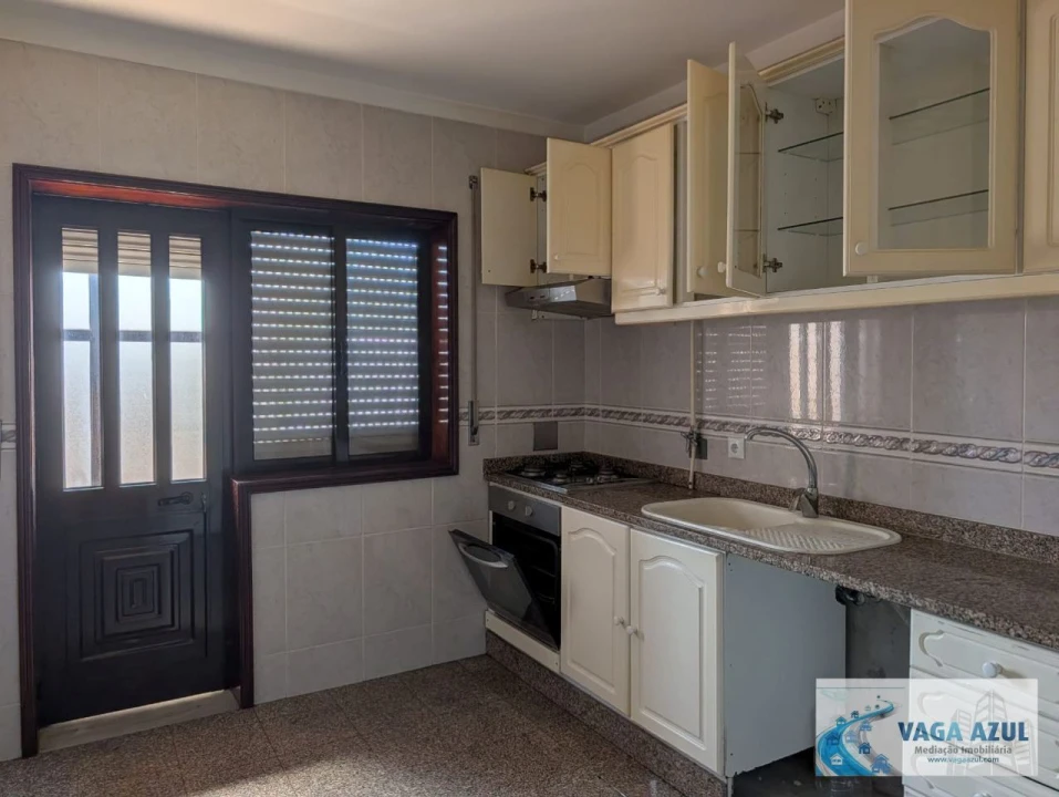 Apartamento T2 para Venda em Alfena Foto 1