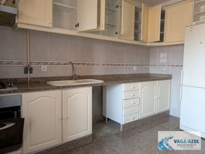 Apartamento T2 para Venda em Alfena Foto 2