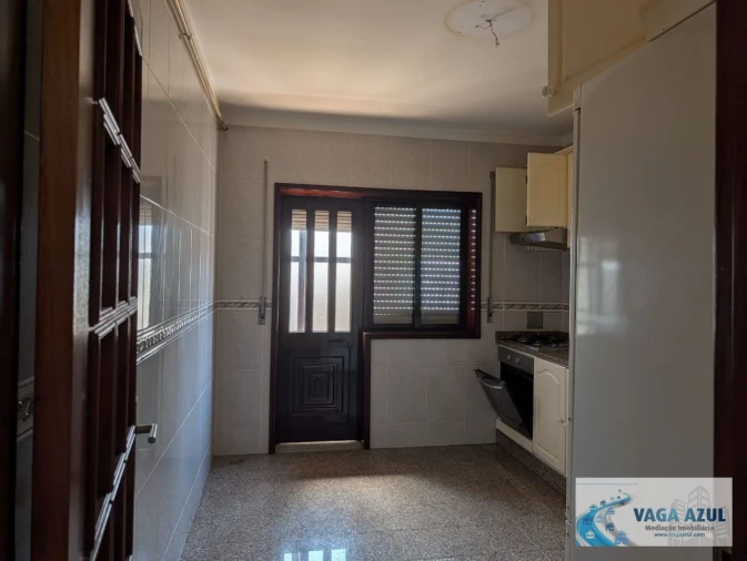 Apartamento T2 para Venda em Alfena Foto 3