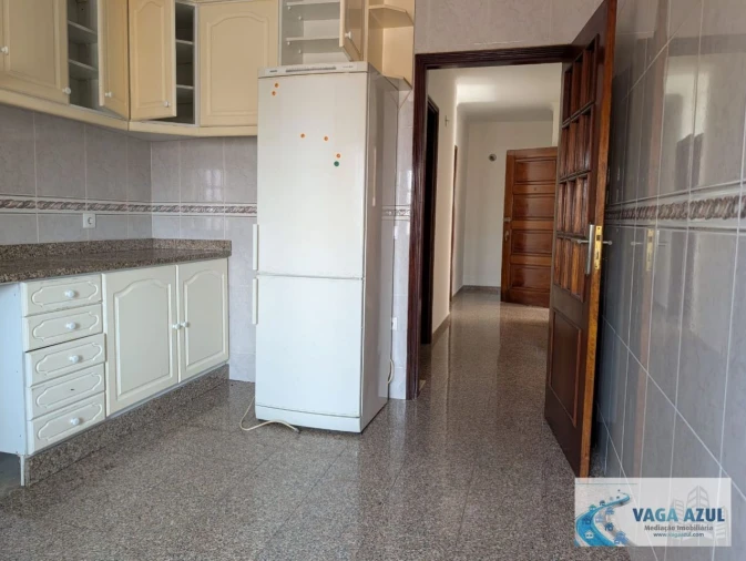Apartamento T2 para Venda em Alfena Foto 4