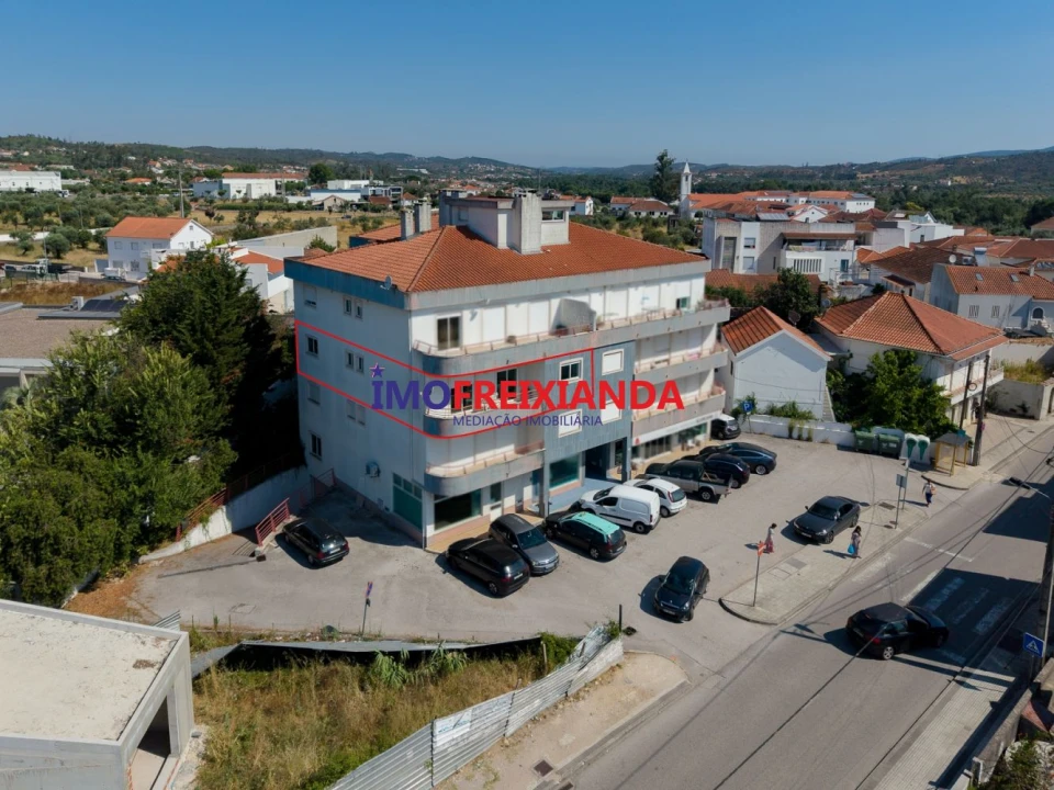 Apartamento T3 para Venda em Sabacheira Foto 25