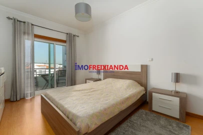 Apartamento T3 para Venda em Sabacheira