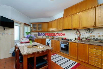 Apartamento T3 para Venda em Sabacheira