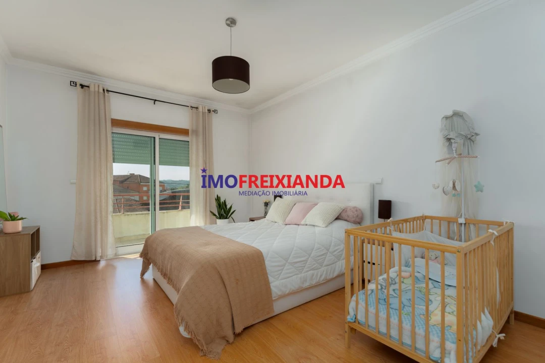 Apartamento T3 para Venda em Sabacheira Foto 21