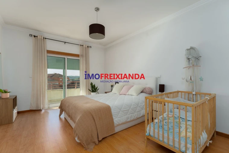 Apartamento T3 para Venda em Sabacheira Foto 21