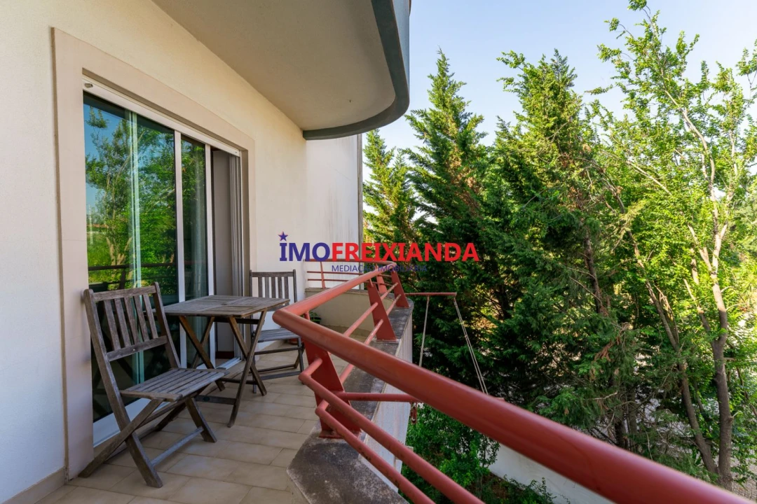 Apartamento T3 para Venda em Sabacheira Foto 9