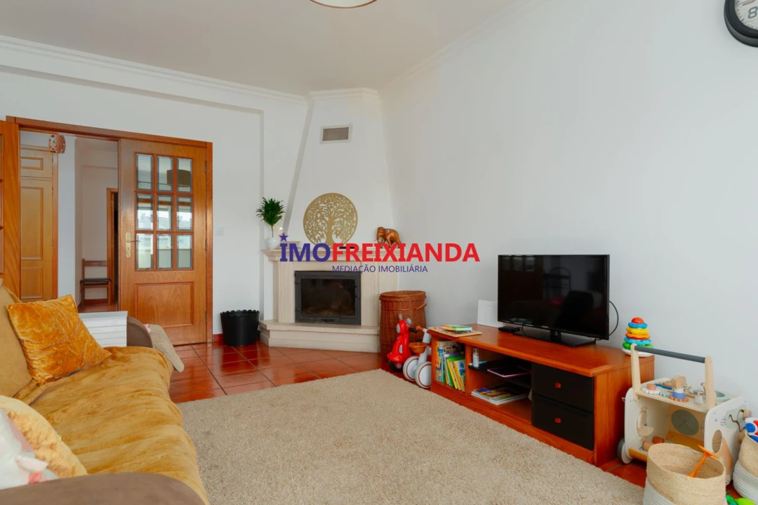 Apartamento T3 para Venda em Sabacheira Foto 4