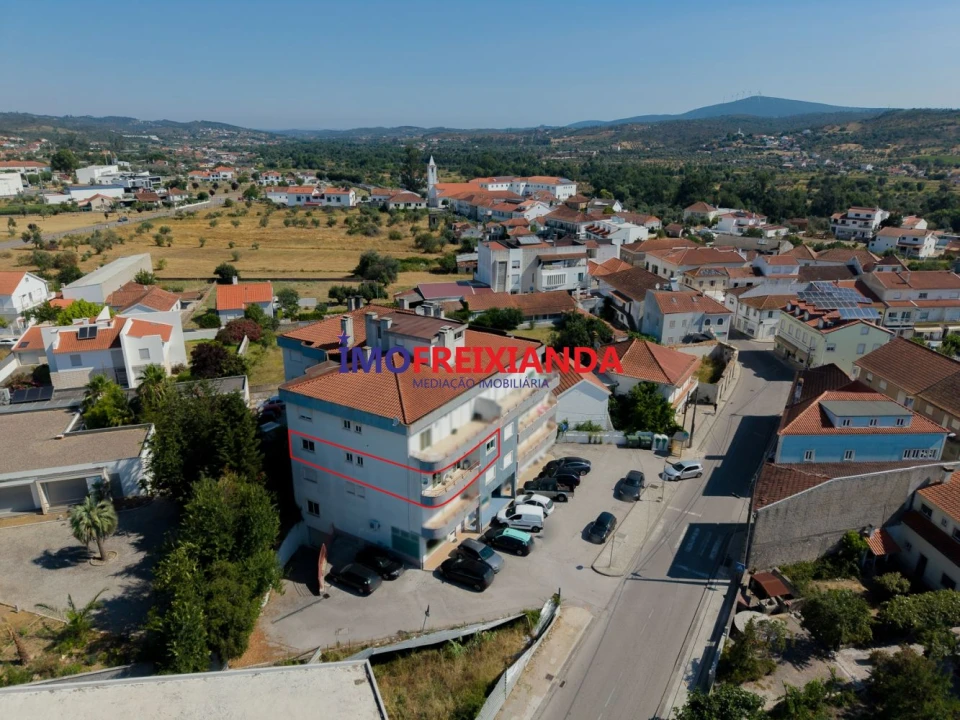 Apartamento T3 para Venda em Sabacheira Foto 26