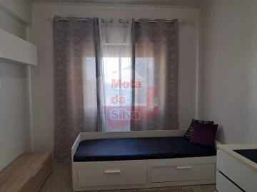 Apartamento T3 para Venda em Corroios