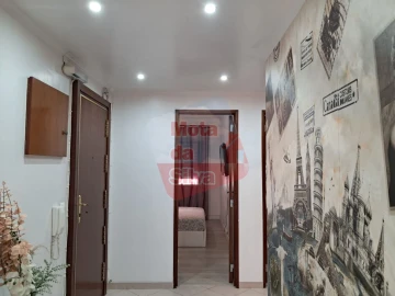 Apartamento T3 para Venda em Corroios