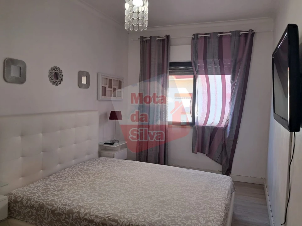 Apartamento T3 para Venda em Corroios Foto 10
