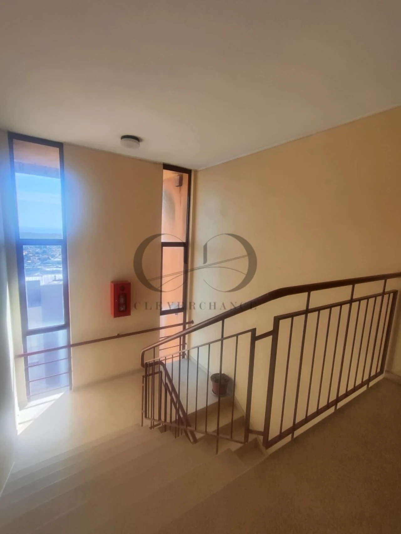 Apartamento T2 para Venda em Vilar de Andorinho Foto 11