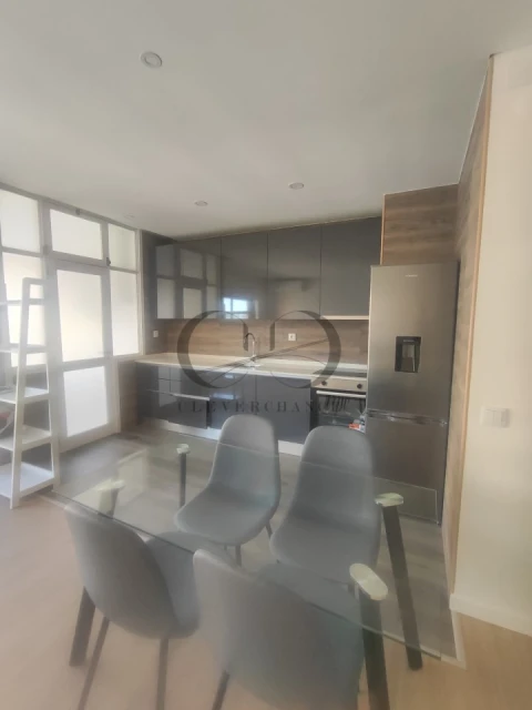 Apartamento T2 para Venda em Vilar de Andorinho