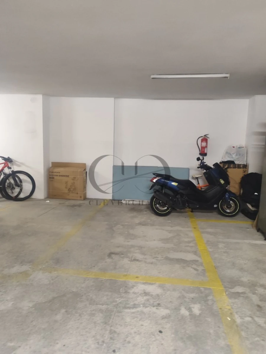Apartamento T2 para Venda em Vilar de Andorinho Foto 12
