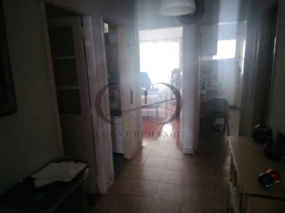 Apartamento T1 para Venda em Oliveira do Douro Foto 15