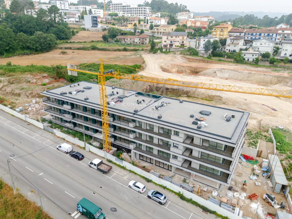 Apartamento T2 para Venda em Amarante (São Gonçalo), Madalena, Cepelos e Gatão Foto 1