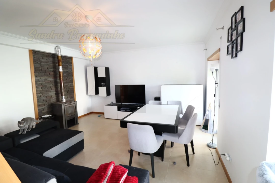 Moradia T3 para Venda em Santa Barbara Foto 25