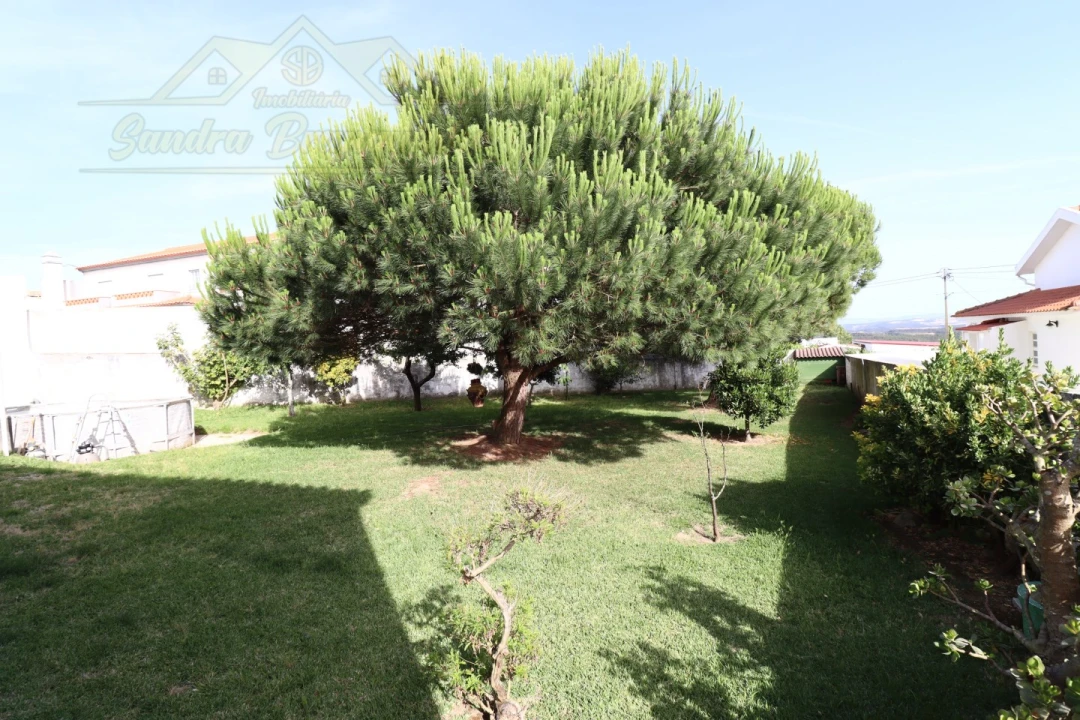 Moradia T3 para Venda em Santa Barbara Foto 48