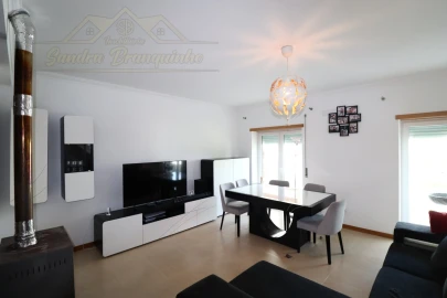 Moradia T3 para Venda em Santa Barbara