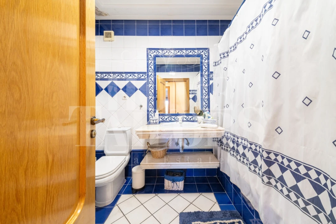 Apartamento T5 para Arrendamento em Sacavém e Prior Velho Foto 24