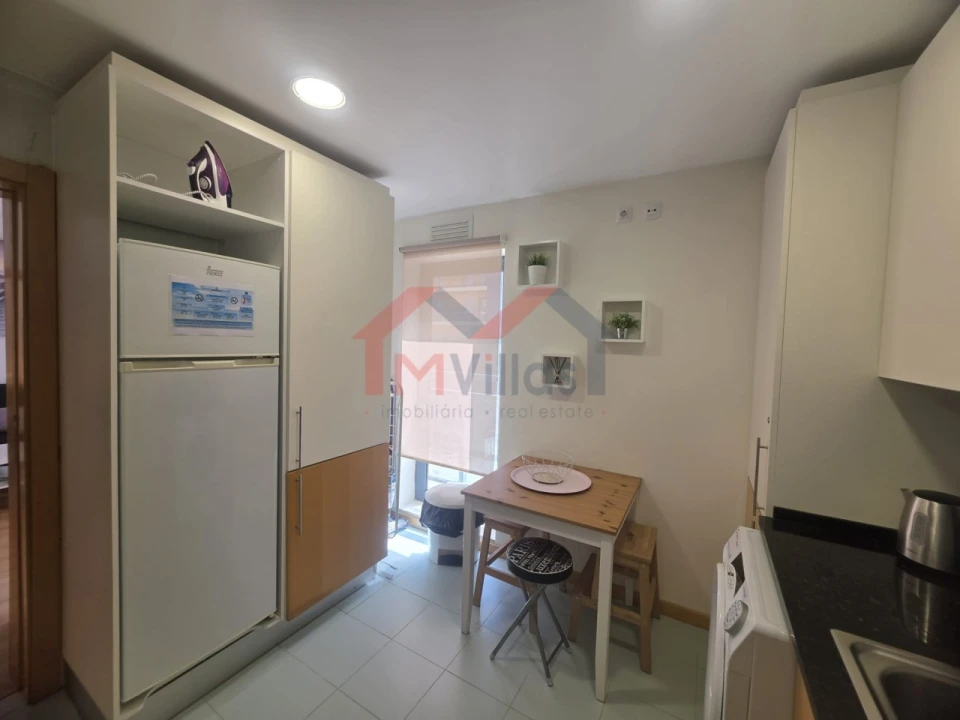 Apartamento T1 para Venda em Olhão Foto 8