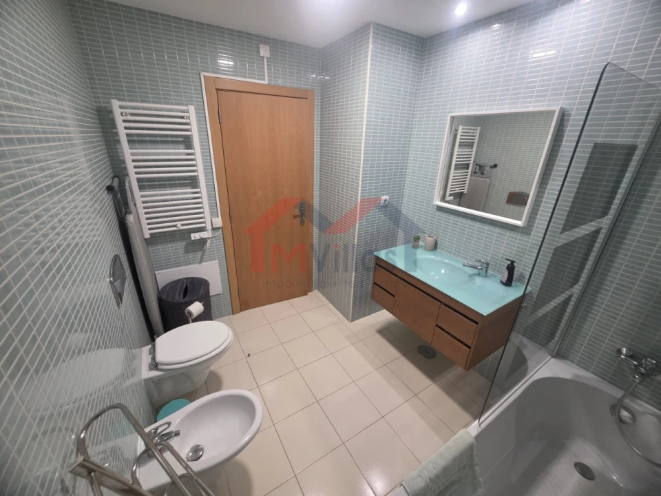 Apartamento T1 para Venda em Olhão Foto 12