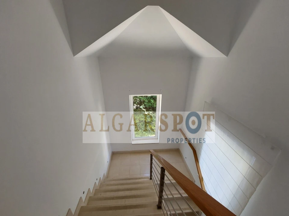 Moradia T4 para Venda em Almancil Foto 26