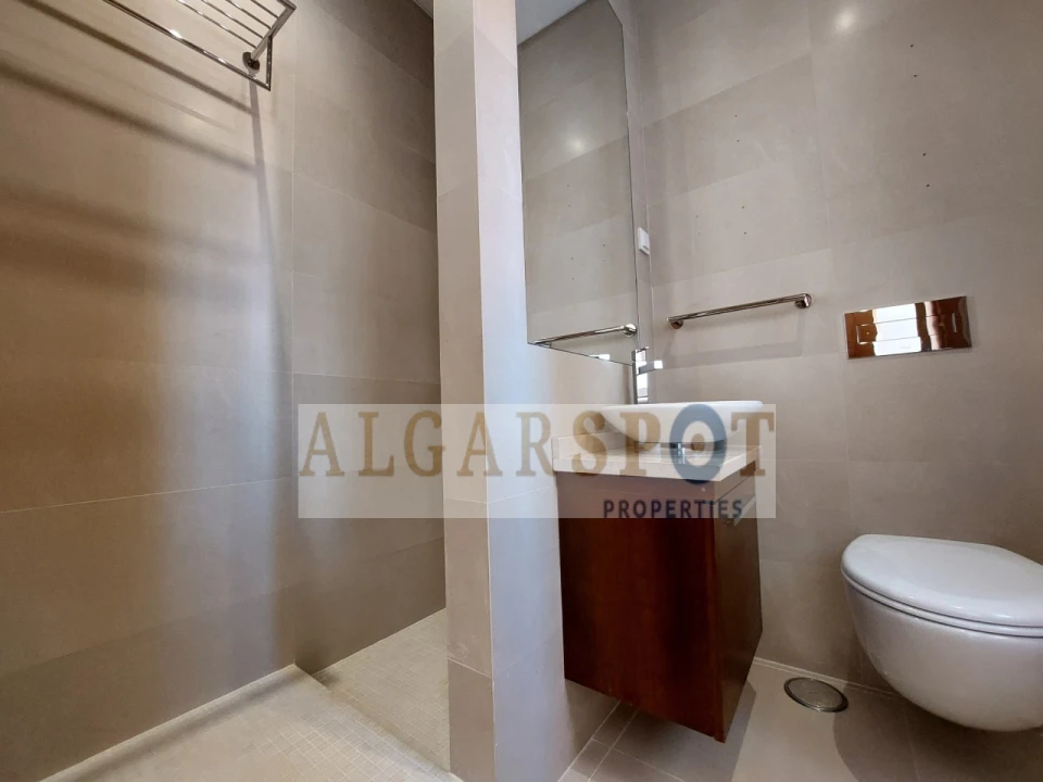 Moradia T4 para Venda em Almancil Foto 28