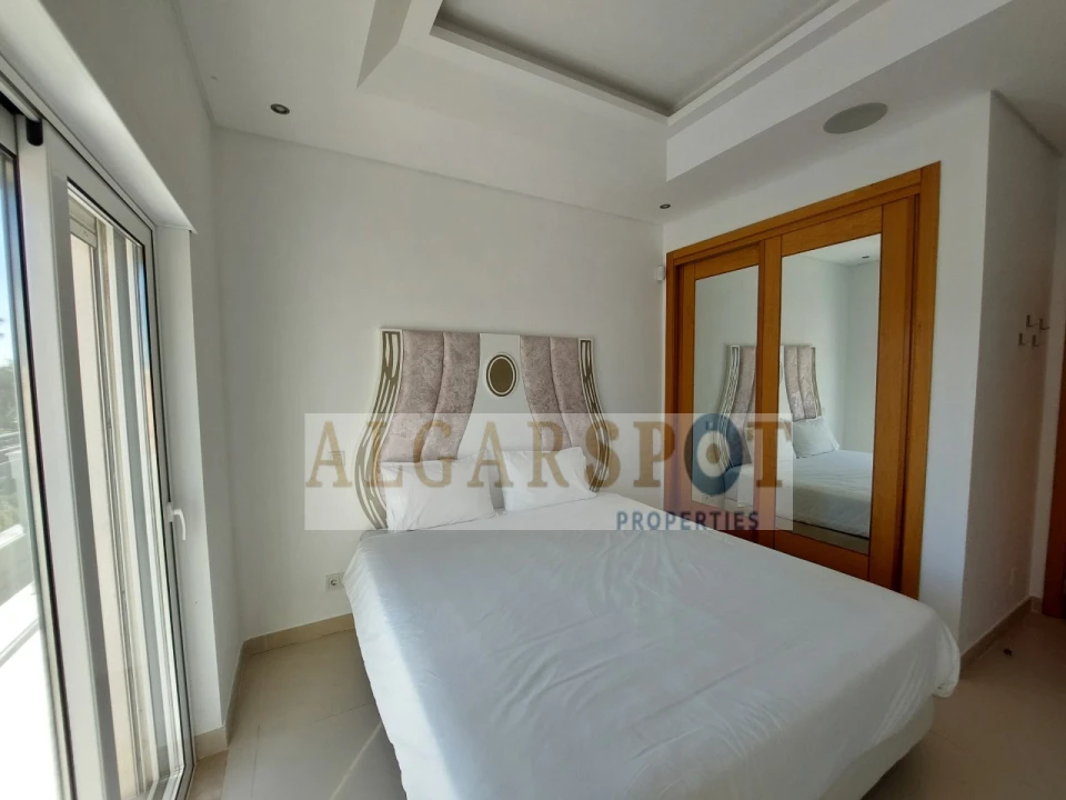 Moradia T4 para Venda em Almancil Foto 30