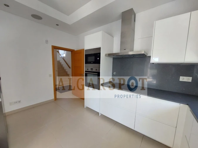 Moradia T4 para Venda em Almancil Foto 12