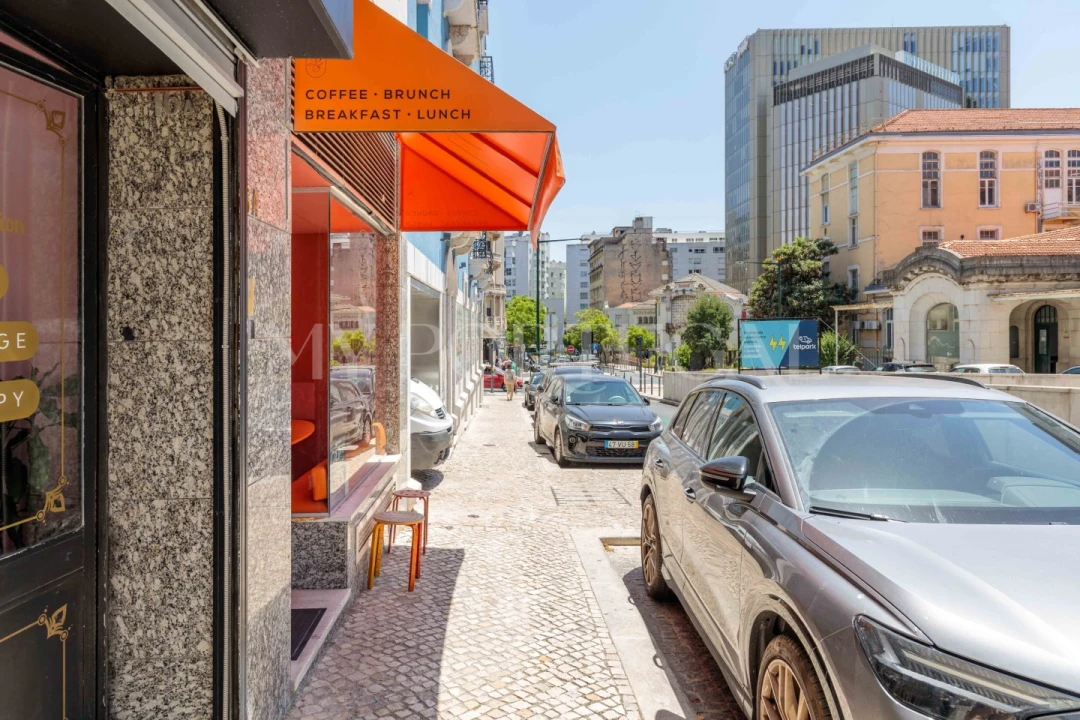 Negócio para Cedência de Quotas em Avenidas Novas Foto 26