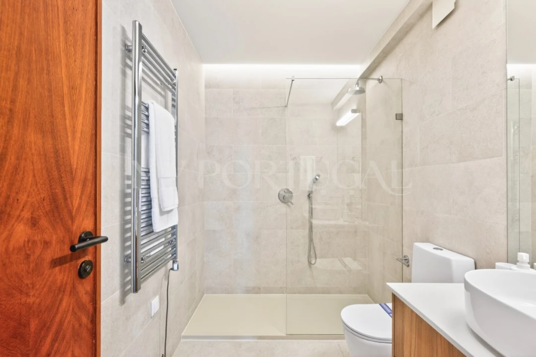 Apartamento T4 para Venda em Cascais e Estoril Foto 20