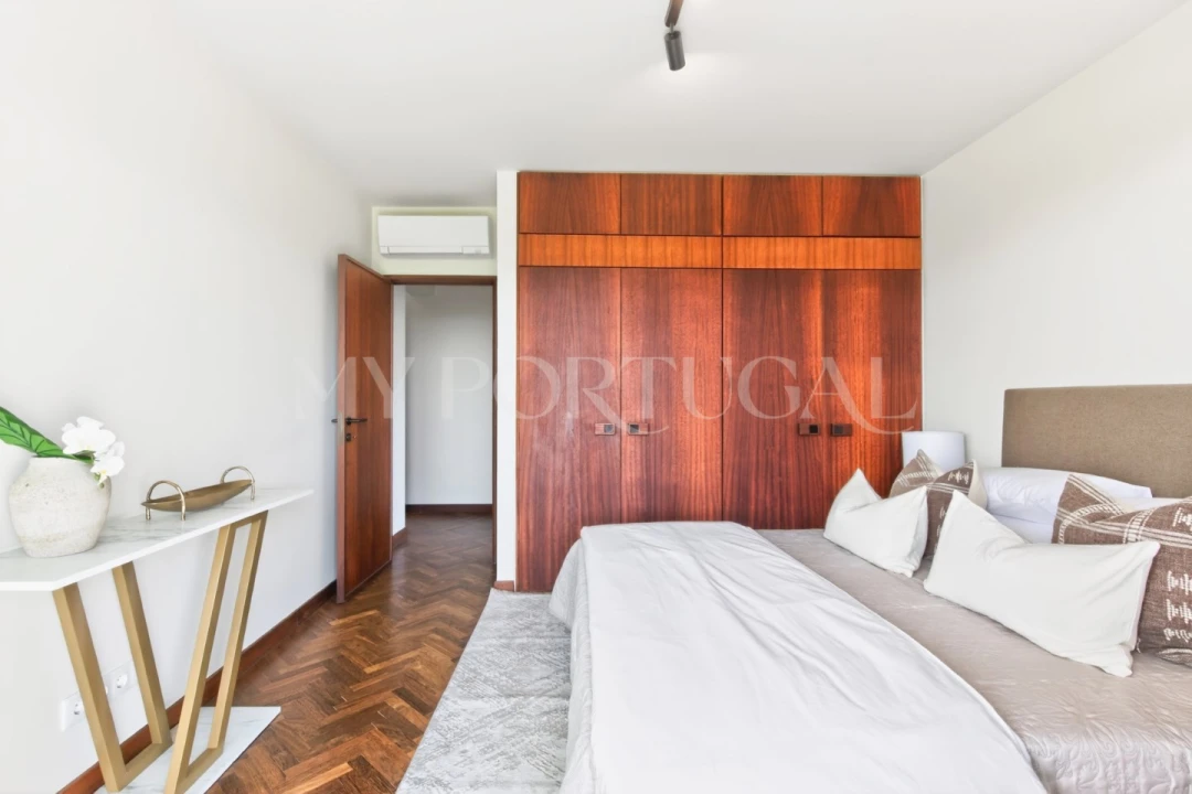 Apartamento T4 para Venda em Cascais e Estoril Foto 34