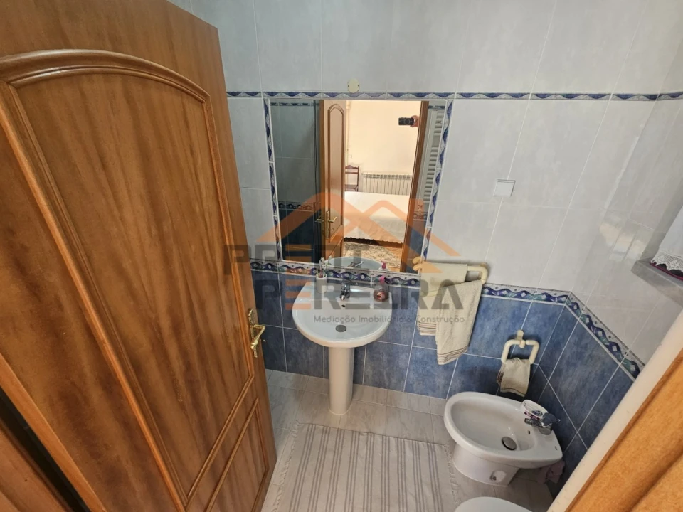 Moradia T5 para Venda em Ramada e Caneças Foto 20