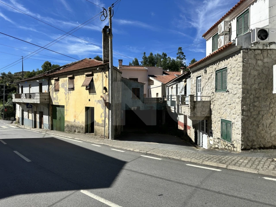 Prédio para Venda em Peso e Vales do Rio Foto 3