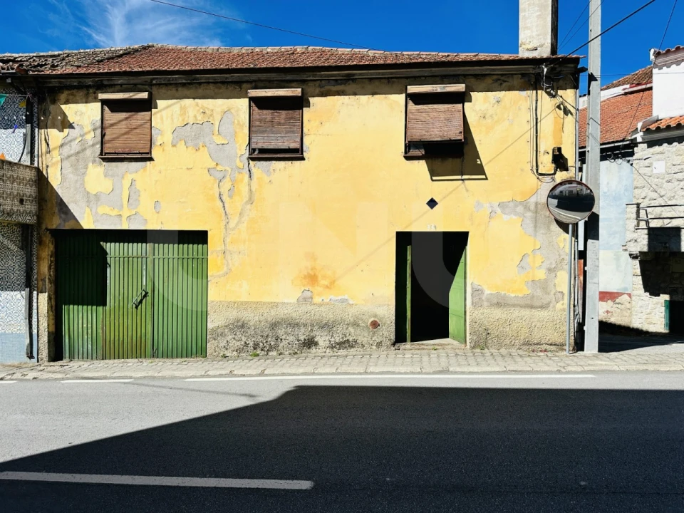 Prédio para Venda em Peso e Vales do Rio Foto 8