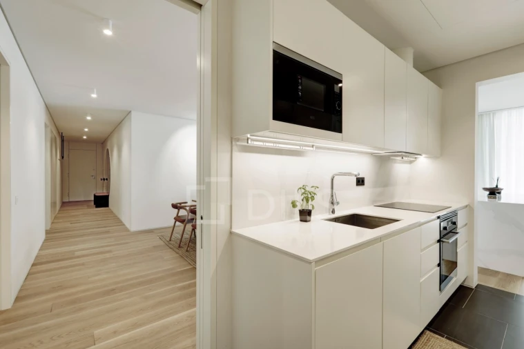 Apartamento T3 para Venda em Santo António Foto 11