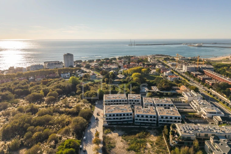 Apartamento T4 para Venda em Aldoar, Foz do Douro e Nevogilde Foto 60