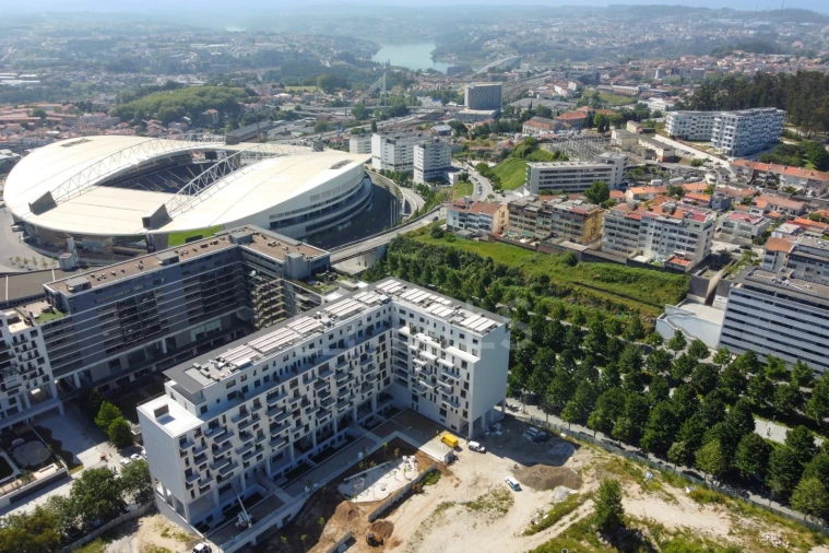 Apartamento T2 para Venda em Paranhos Foto 20