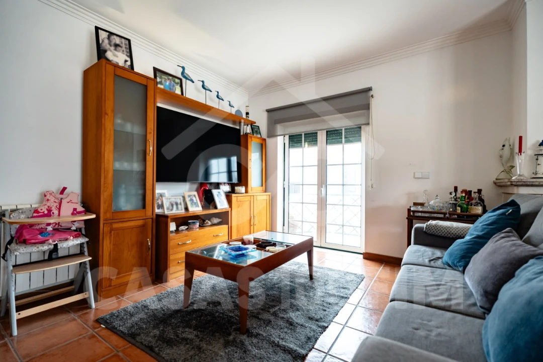 Apartamento T2 para Venda em Pataias e Martingança Foto 3