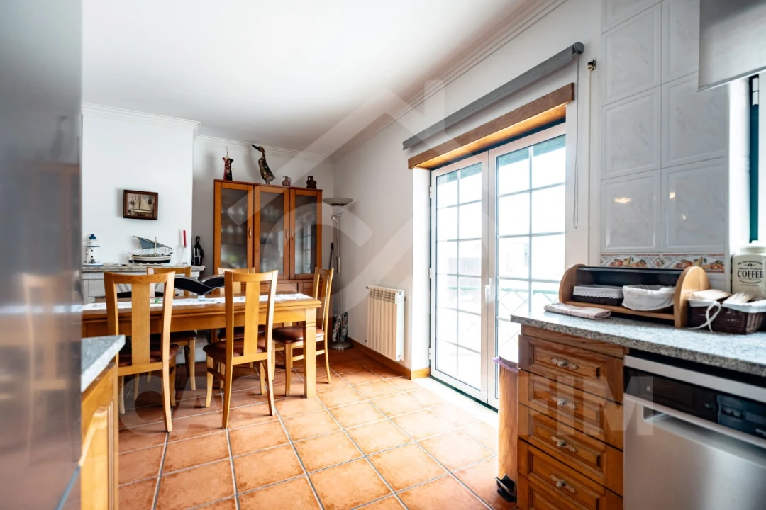 Apartamento T2 para Venda em Pataias e Martingança Foto 5