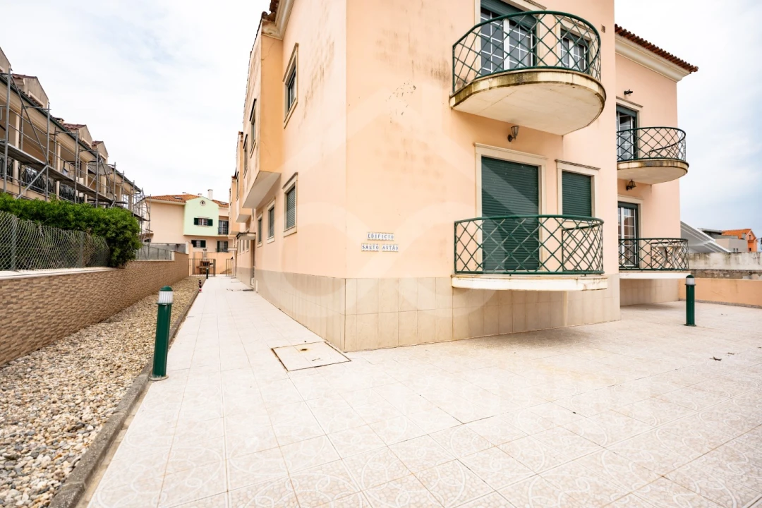 Apartamento T2 para Venda em Pataias e Martingança Foto 23