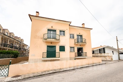 Apartamento T2 para Venda em Pataias e Martingança
