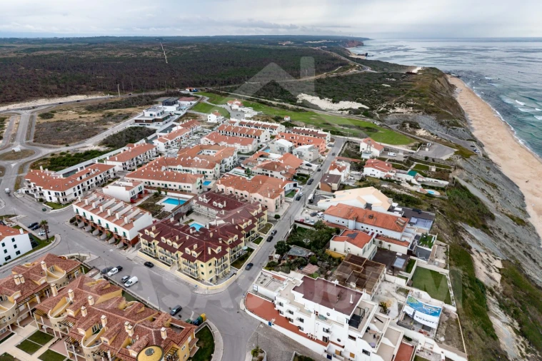 Apartamento T2 para Venda em Pataias e Martingança Foto 34