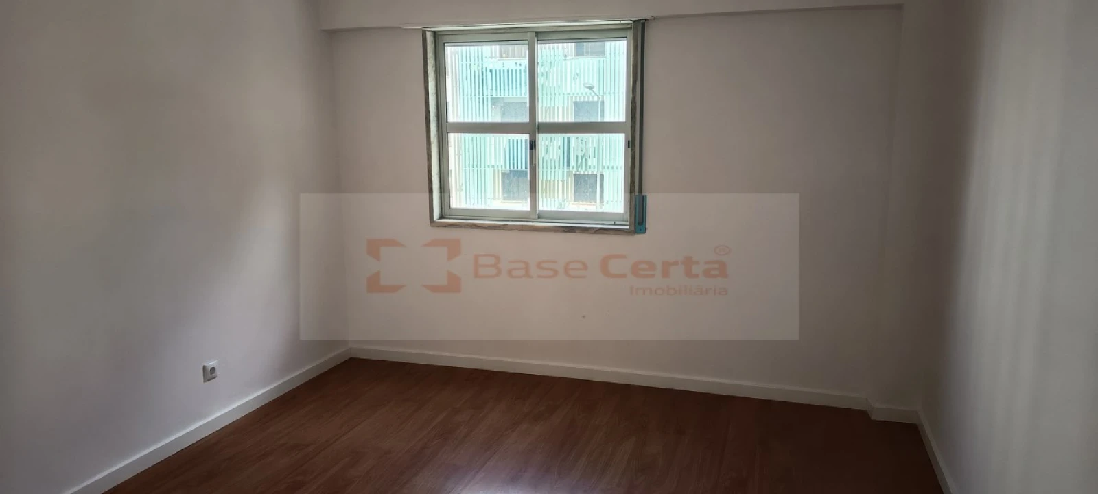 Apartamento T3 para Venda em Algueirão-Mem Martins Foto 5