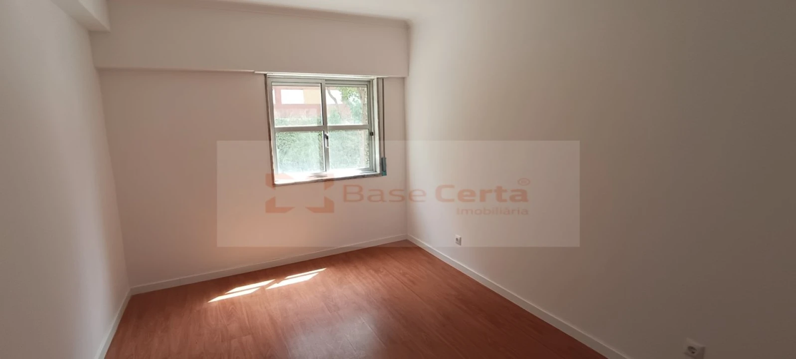 Apartamento T3 para Venda em Algueirão-Mem Martins Foto 13