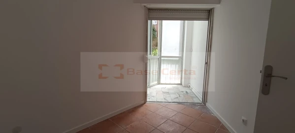 Apartamento T3 para Venda em Algueirão-Mem Martins